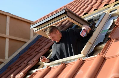 Pose de fenêtres de toit Velux à Ternand
